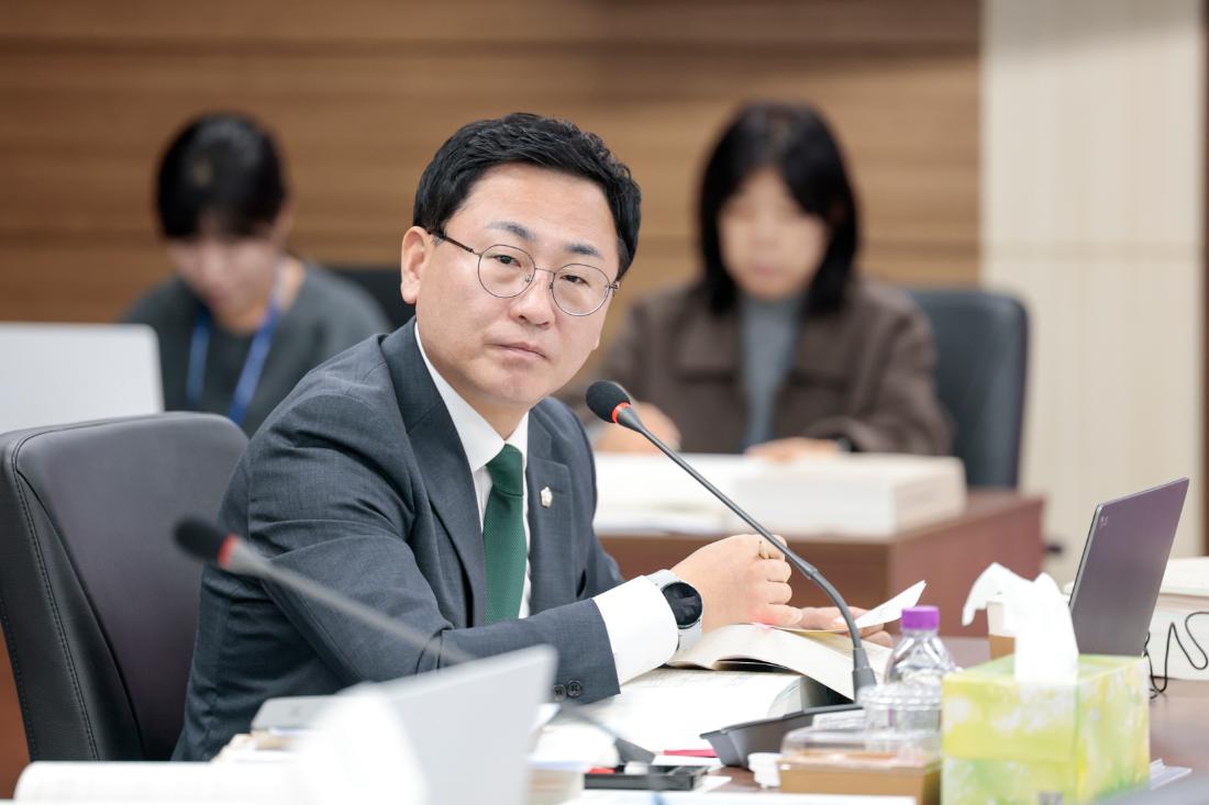 2025.12.1. 제354회 구리시의회 제2차 정례회 예산결산특별위원회 제2차